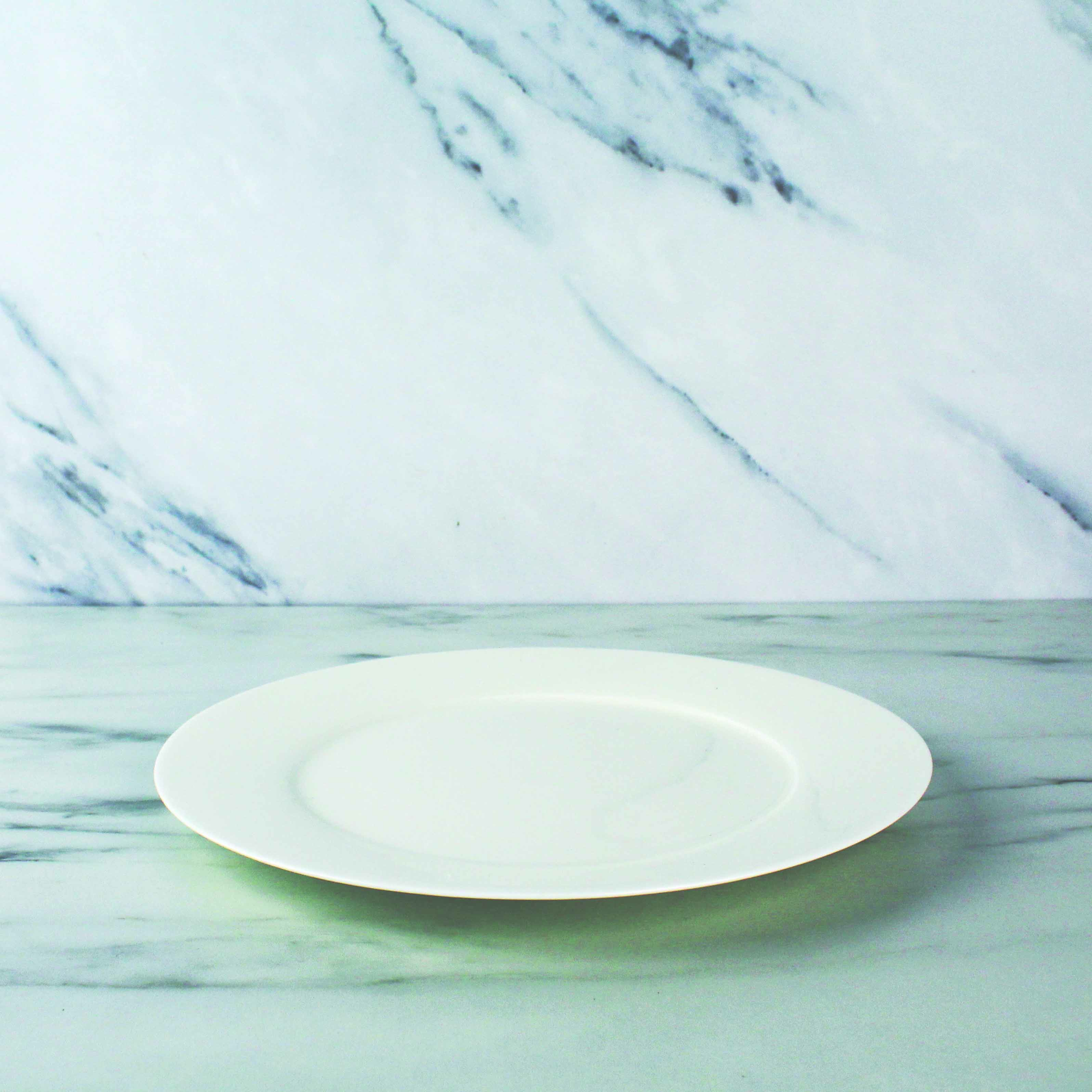 Rimmed Plate