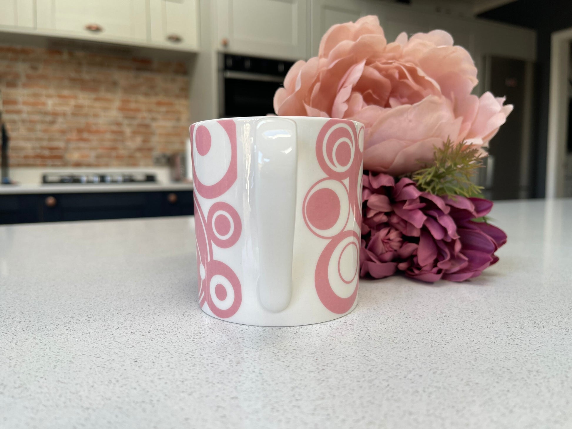 Set of 6 Fine Bone China Pink Circles Mug Set