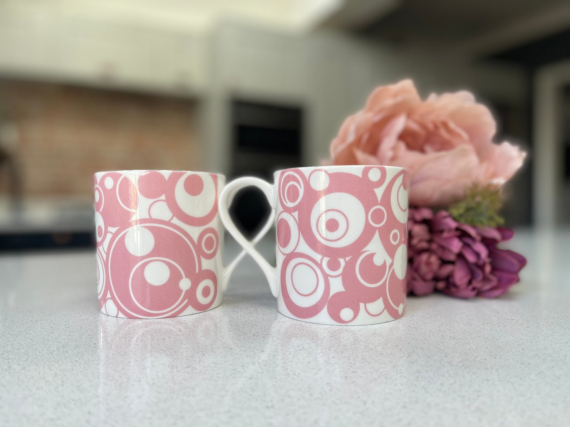 Set of 6 Fine Bone China Pink Circles Mug Set