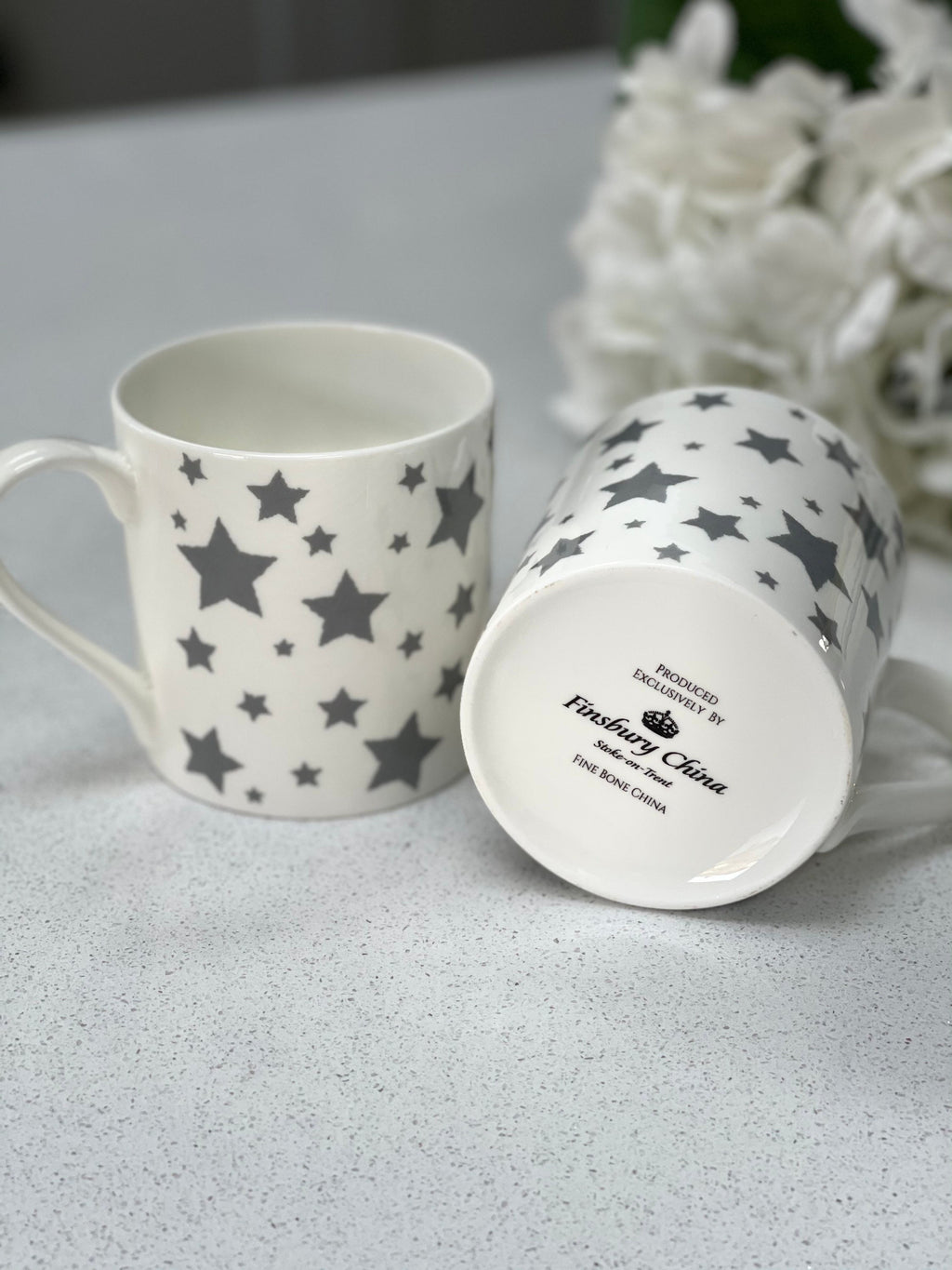 Fine Bone China 12oz 6 Mug Set with a wraparound grey star design