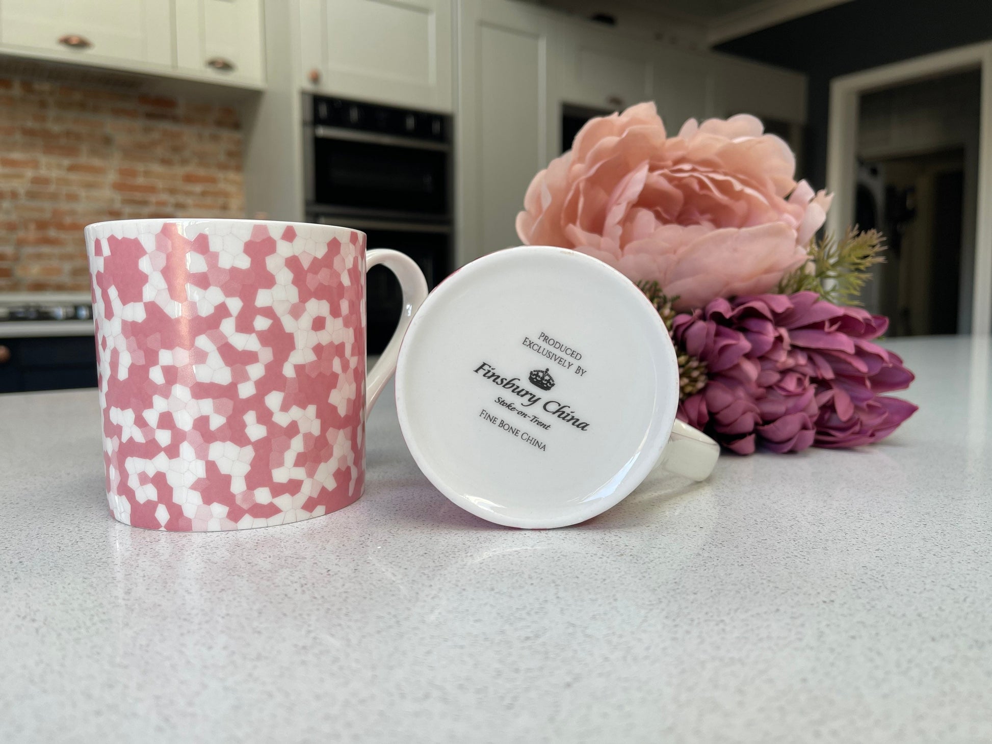 Set of 6 Fine Bone China Geometric Pink mug set