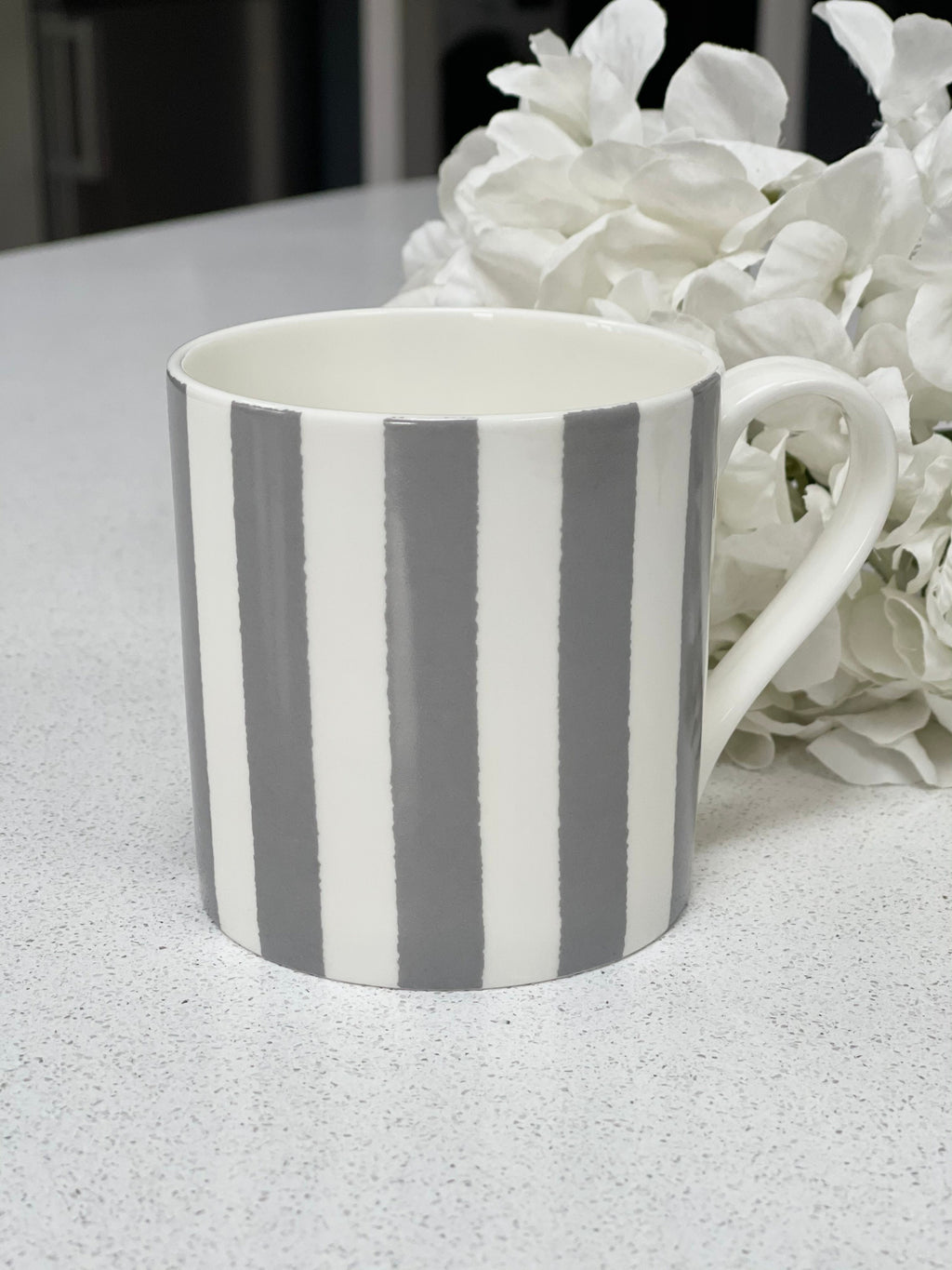 Set of 6 Fine Bone China Vertical Stripe Grey Mugs