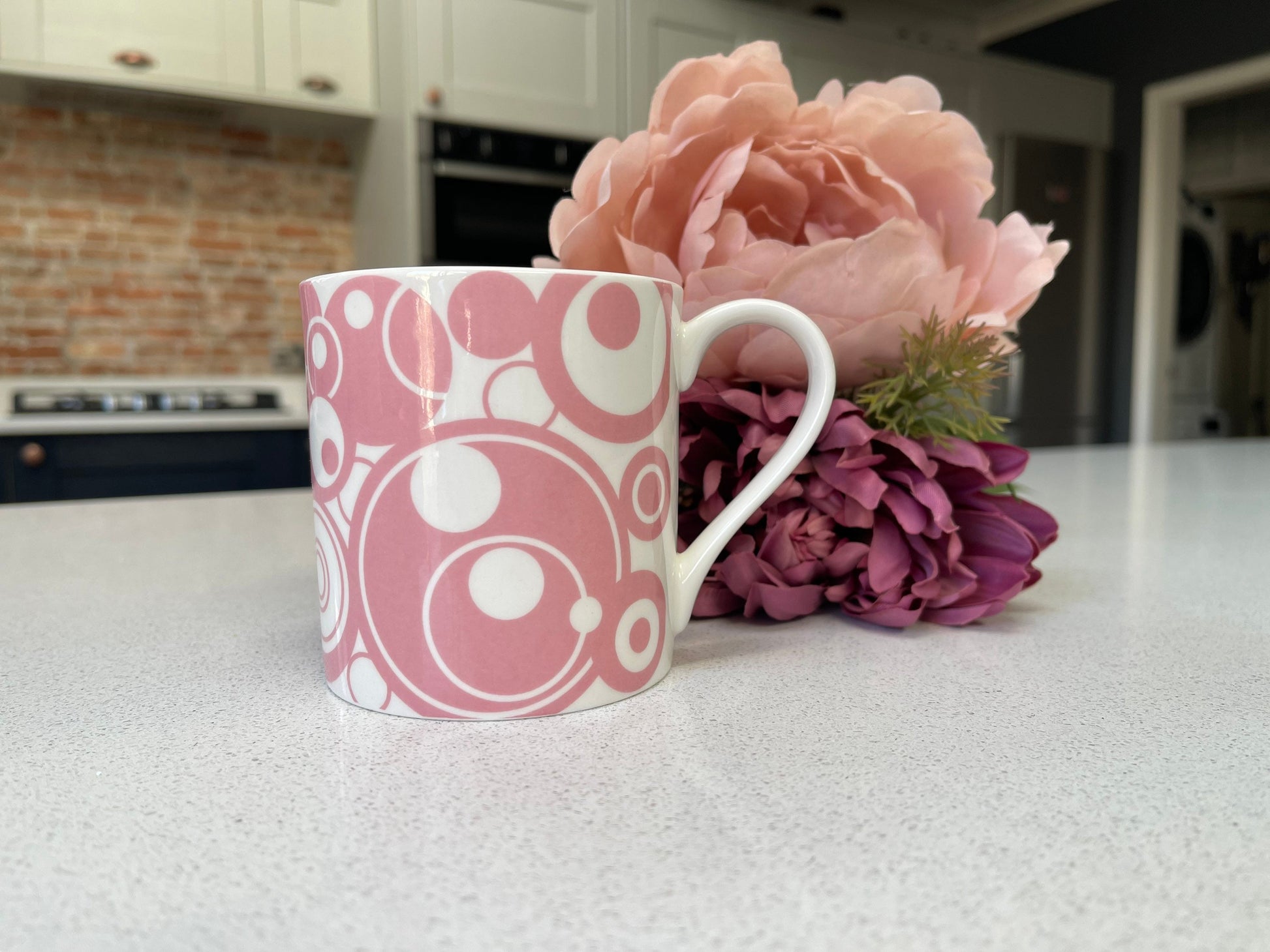 Set of 6 Fine Bone China Pink Circles Mug Set