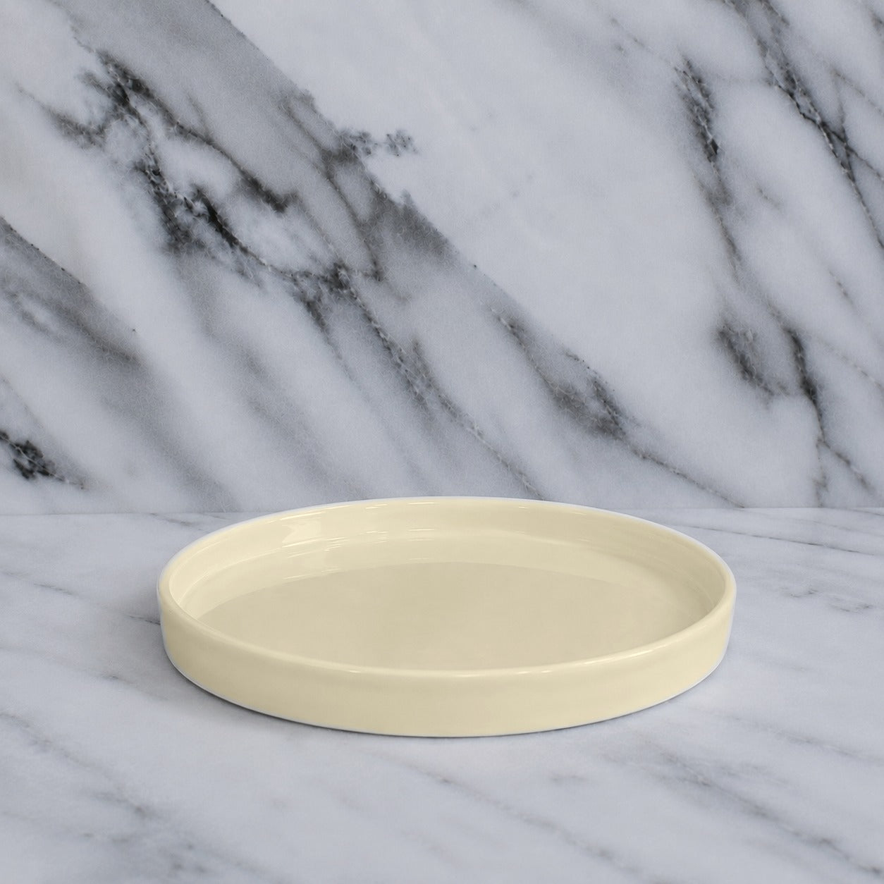 8" Creamware Plate