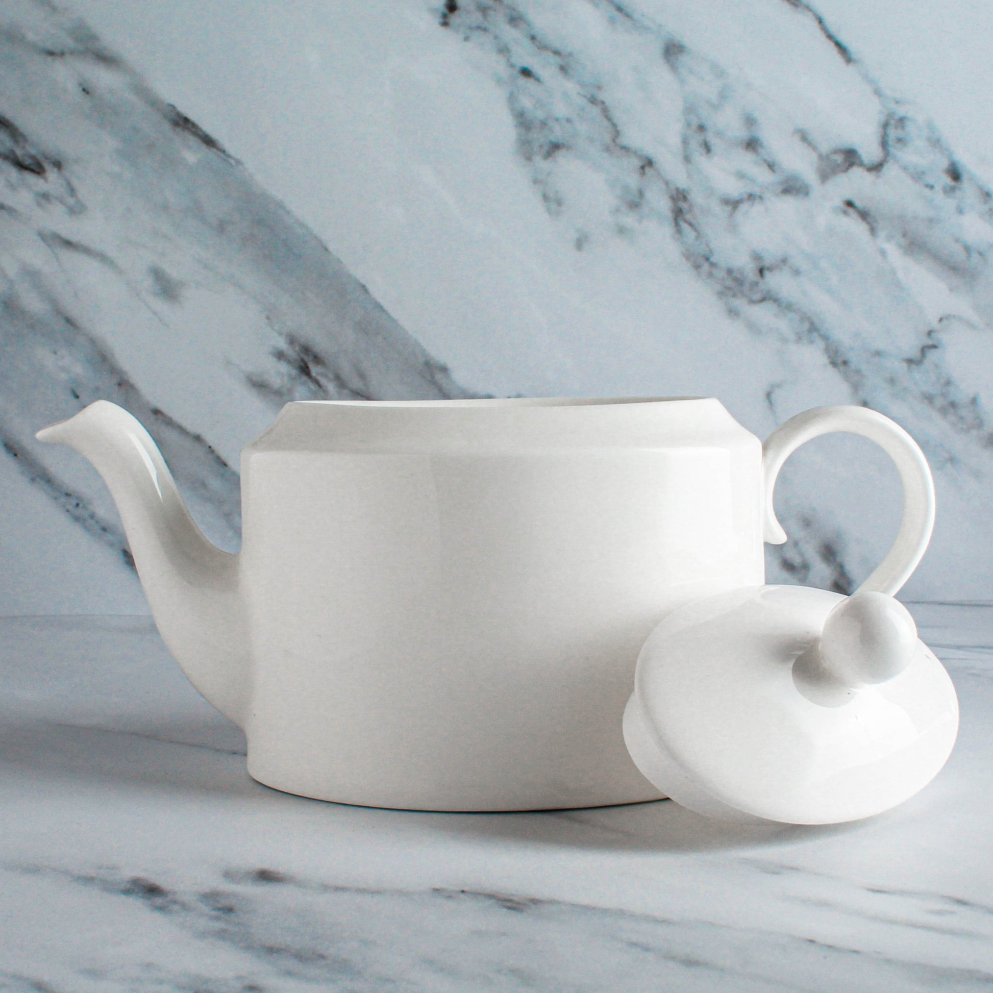 Stirling Oval Teapot 6 Cup