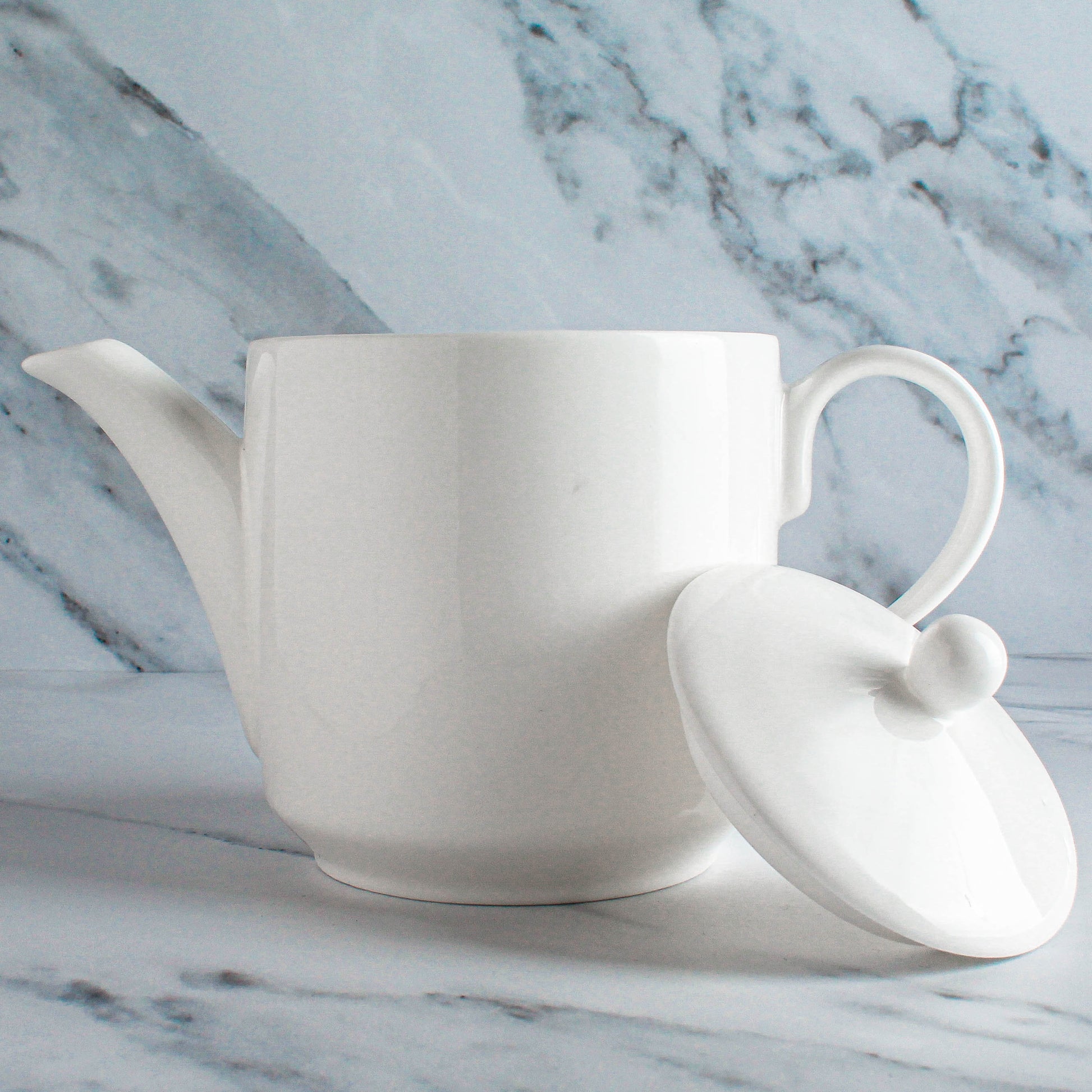 Round Teapot