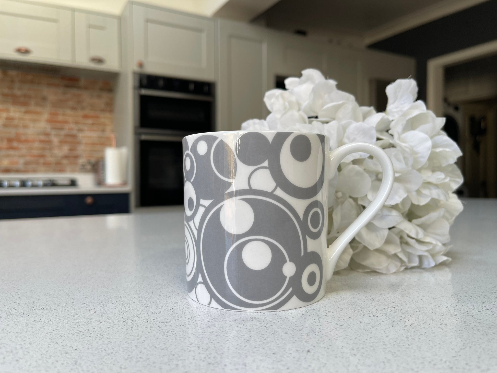 Set of 6 12oz Fine Bone China Grey Circles Mug Set