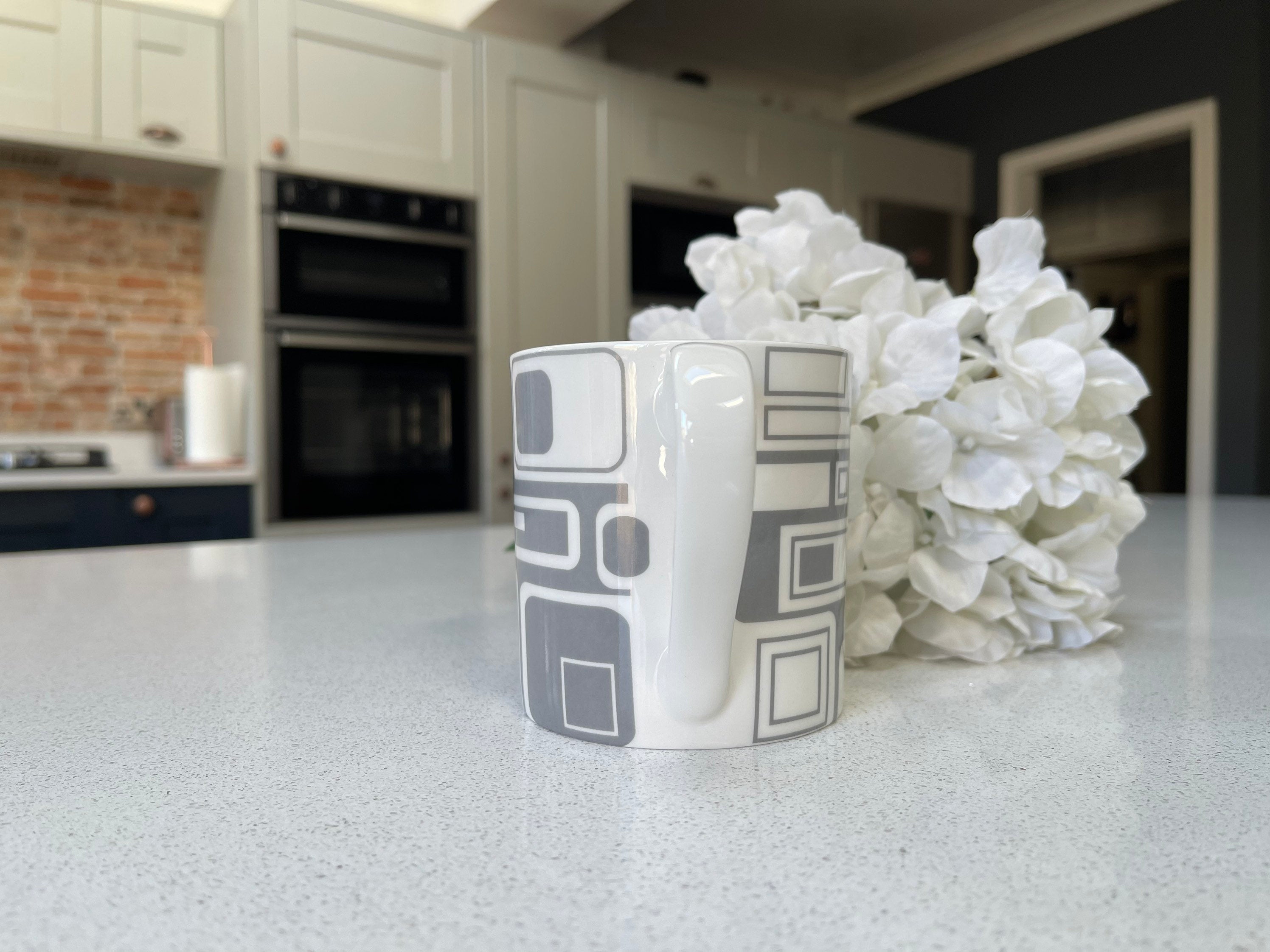 "Grey 60's Inspired Retro Design" 12oz Fine Bone China Mug