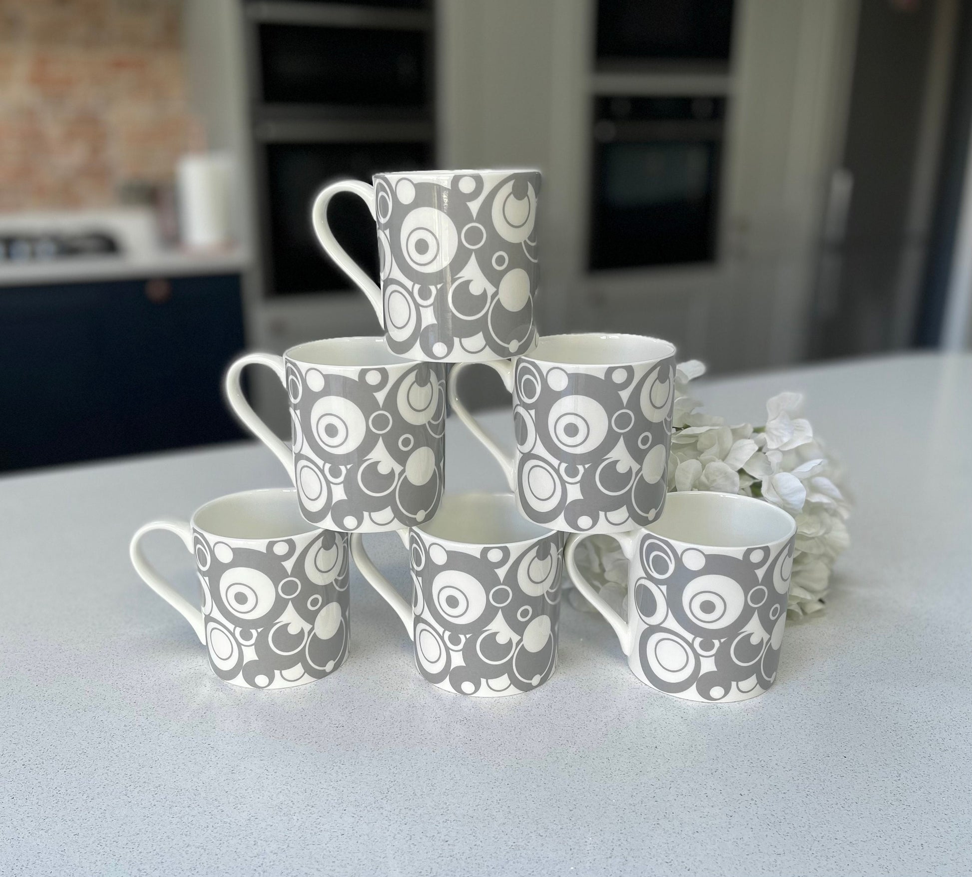 Set of 6 12oz Fine Bone China Grey Circles Mug Set