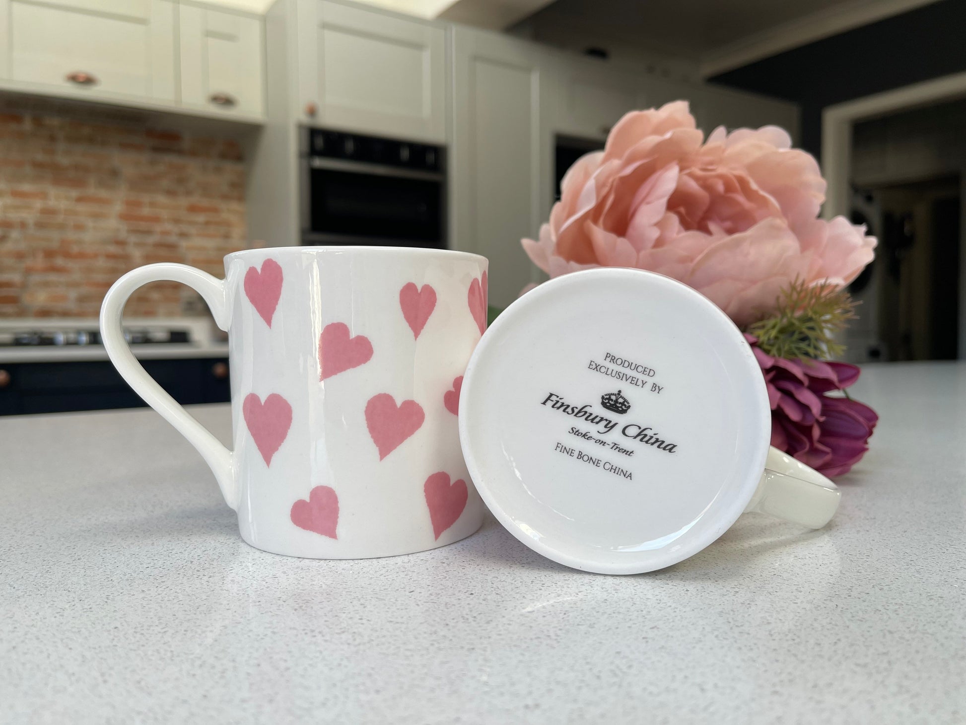 Set of 6 Fine Bone China Pink Hearts Mug Set