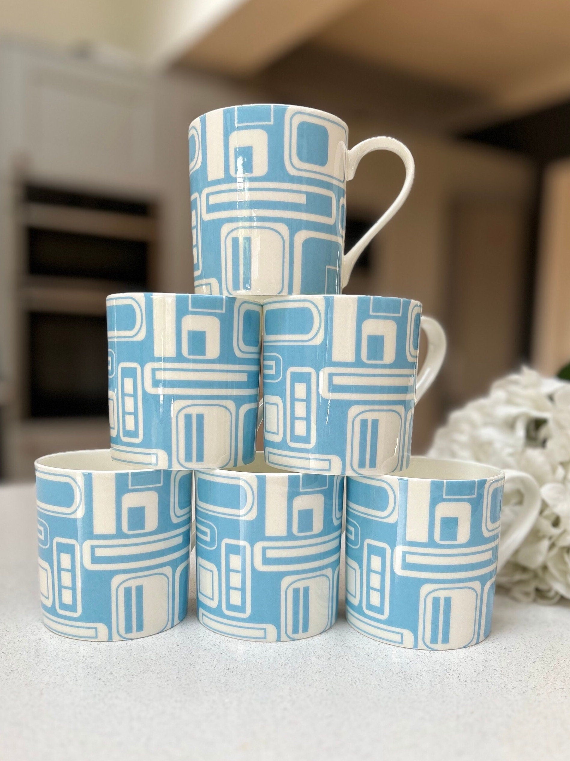 Set of 6 12oz Fine Bone China 60’s Inspired Retro Design Light Blue Mugs