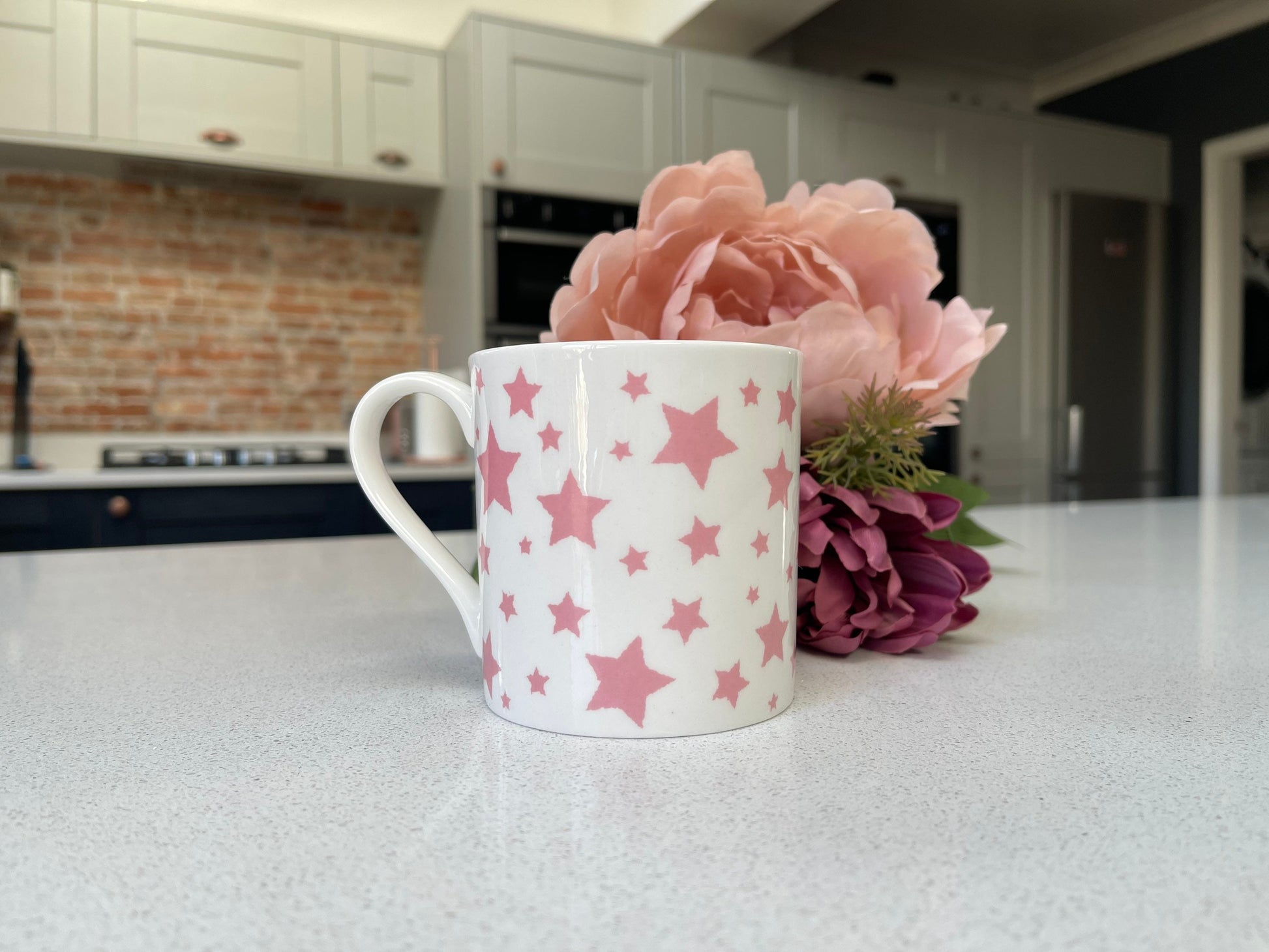 Set of 6 Fine Bone China Pink Star Mug Set