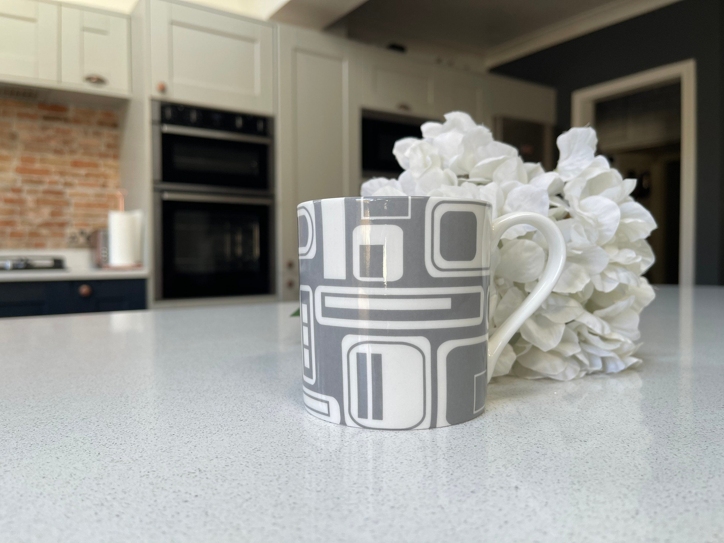 "Grey 60's Inspired Retro Design" 12oz Fine Bone China Mug