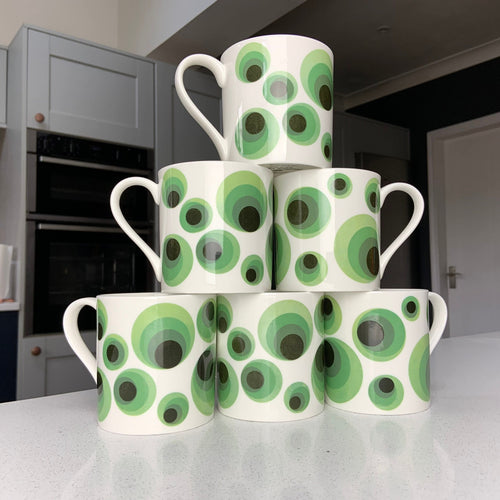 Set of 6 Fine Bone China 12oz Mug Set in Green and Black in a 60s design